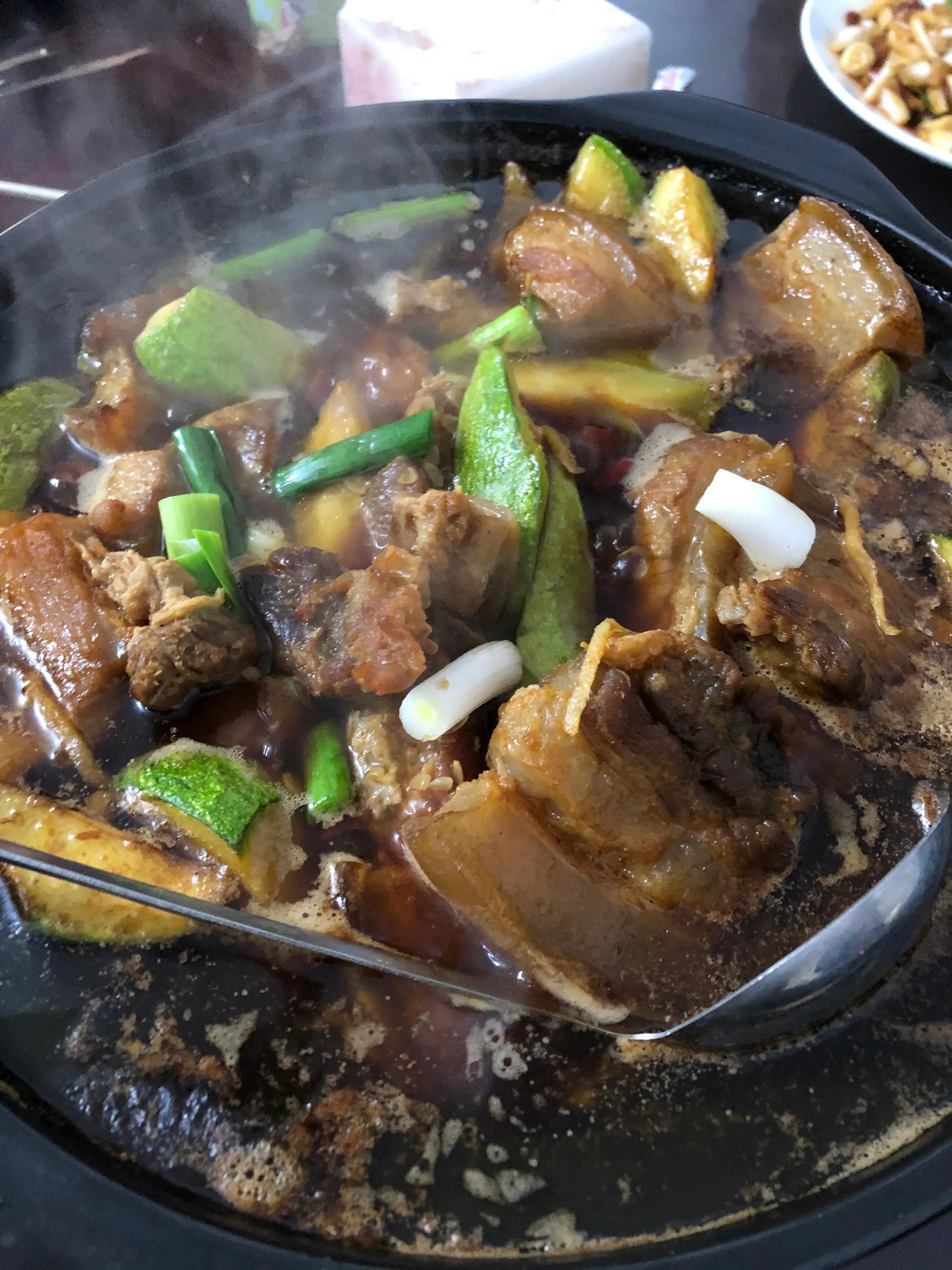 信阳传统特色菜“焖罐肉”猪肉降价了，大家都在做，你也可以