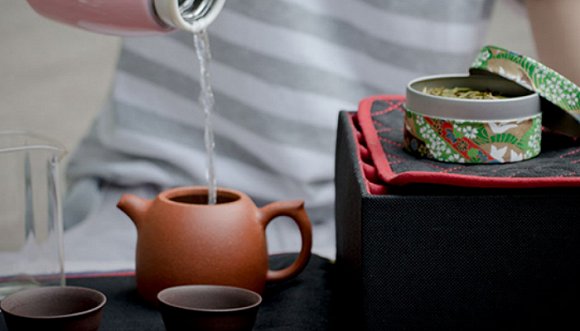 泡茶注水时的水线走势会影响茶的滋味吗？